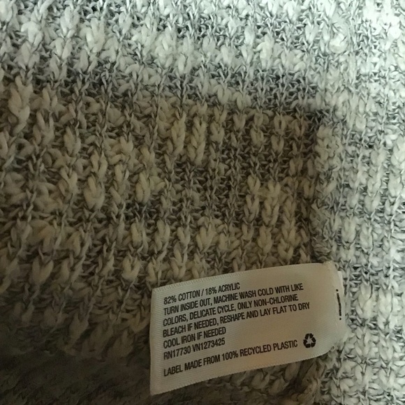 Mossimo grey beachy cardigan - Picture 3 of 8